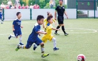 小孩生日能送足球吗，小孩生日能送足球吗女孩