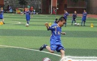 足球接球反应能力强吗，足球接球反应能力强吗知乎
