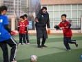 足球教练入住学校要求高吗，足球教练入住学校要求高吗知乎